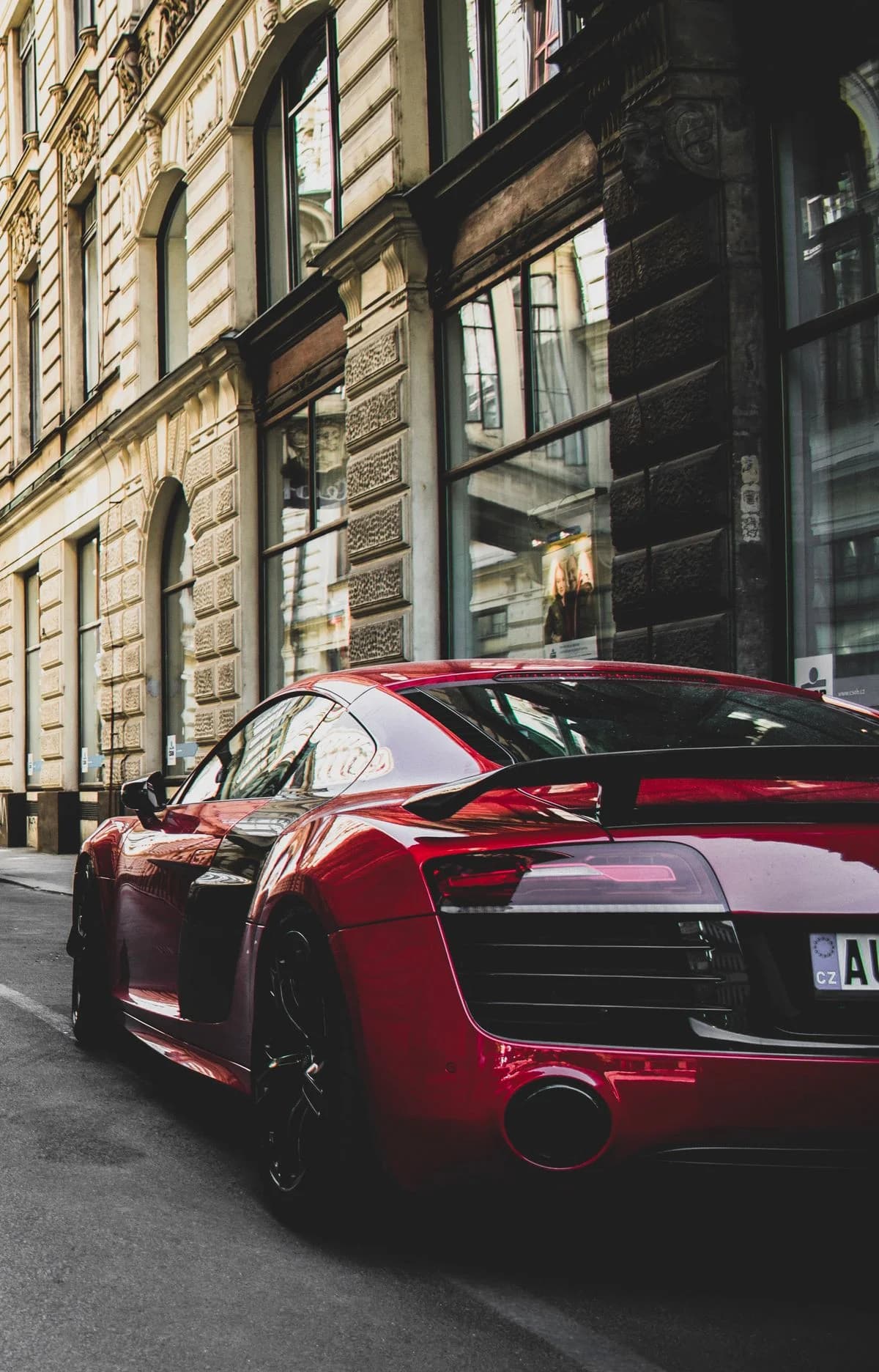 Daily vs Weekly vs Monthly Luxury Car Rental in Dubai
